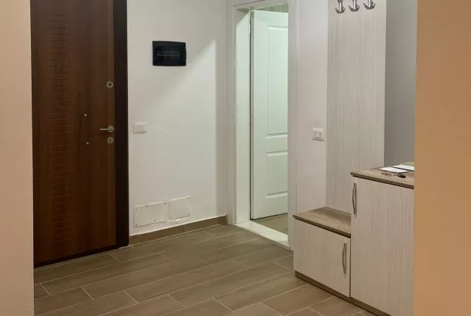 Shtepi me qera Apartament ne Tirane, 1+1, Mobilimi E mobiluar, Pagesa 650  Euro.