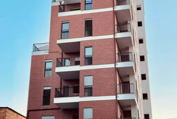 Shtepi ne shitje 2+1 ne Tirane - 205,000 Euro
