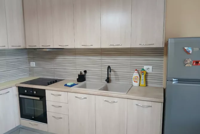 Shtepi me qera 1+1 ne Tirane - 600 Euro