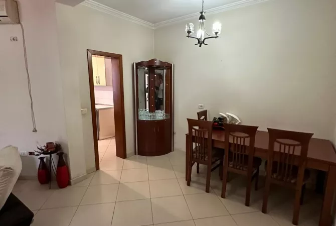 Shtepi me qera 3+1 ne Tirane - 550 Euro