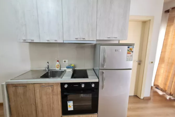 Shtepi me qera Garsoniere ne Tirane - 380 Euro