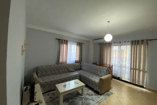 Shtepi me qera 2+1 ne Tirane - 600 Euro