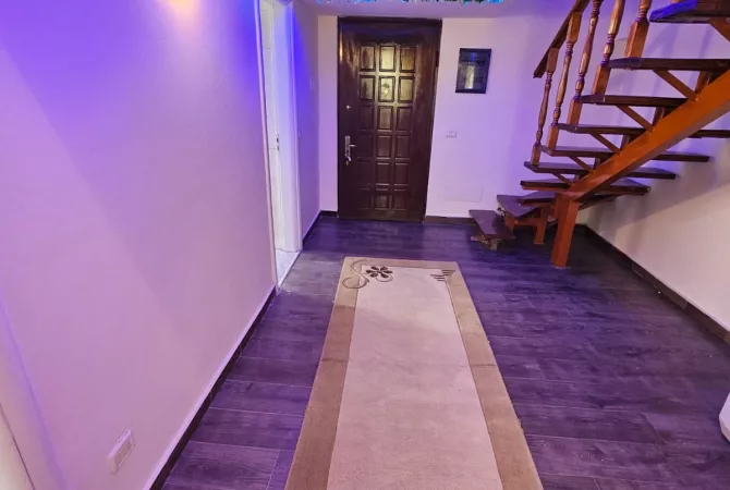 Shtepi me qera 2+1 ne Tirane - 400 Euro