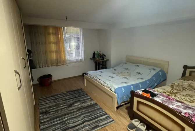 Shtepi me qera 1+1 ne Tirane - 30,000 Leke