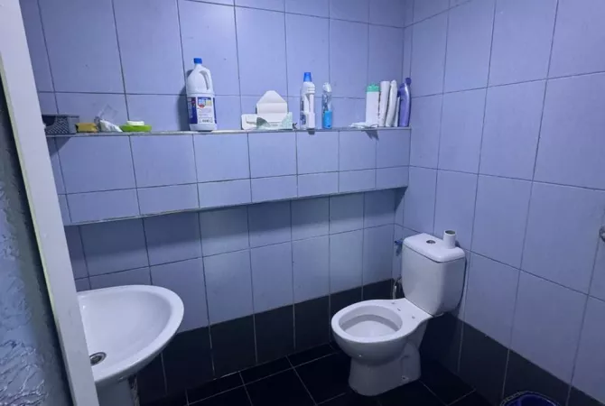 Shtepi me qera Apartament ne Tirane, 1+1, Mobilimi E mobiluar, Pagesa 30,000  Leke.