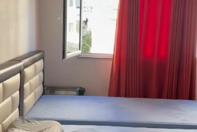 Shtepi me qera Garsoniere ne Tirane - 300 Euro