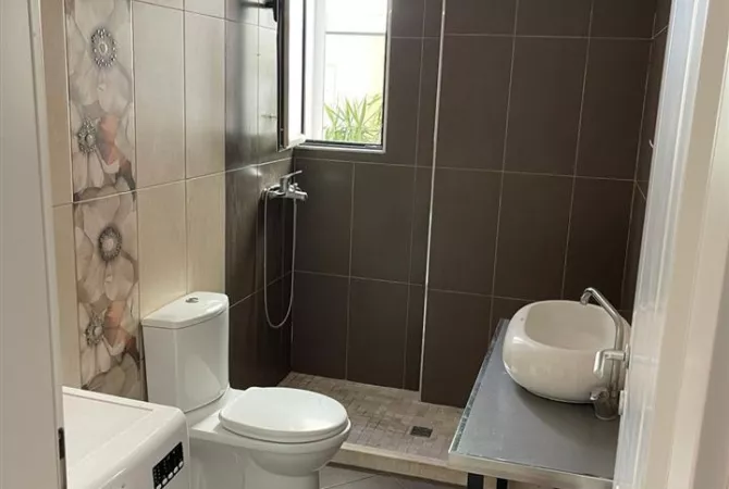 Shtepi me qera 2+1 ne Tirane - 500 Euro