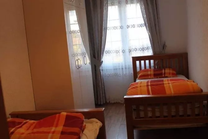 Shtepi me qera 2+1 ne Tirane - 480 Euro