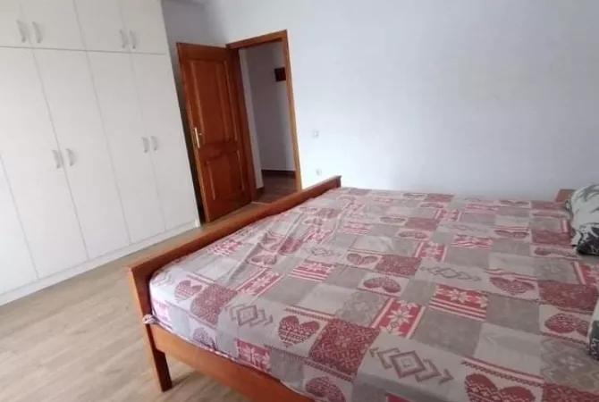 Shtepi me qera 2+1 ne Tirane - 480 Euro