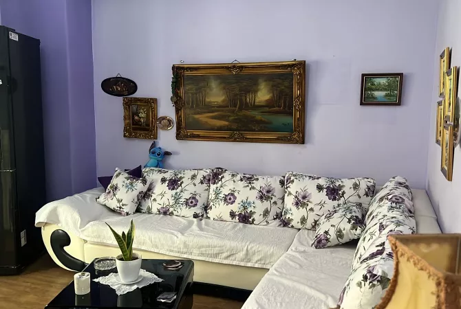 Shtepi me qera Apartament ne Tirane, 2+1, Mobilimi E mobiluar, Pagesa 600  Euro.