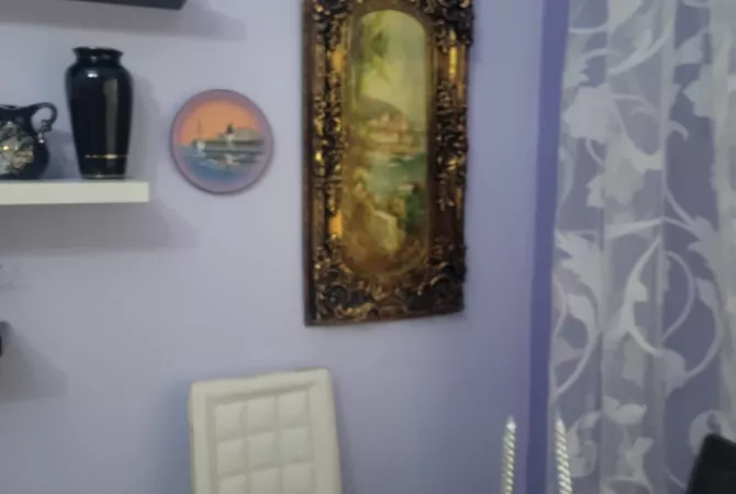 Shtepi me qera Apartament ne Tirane, 2+1, Mobilimi E mobiluar, Pagesa 600  Euro.