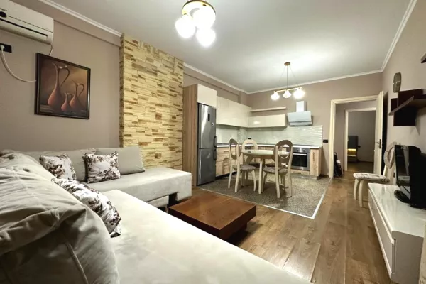 Shtepi ne shitje 2+1 ne Tirane - 143,000 Euro