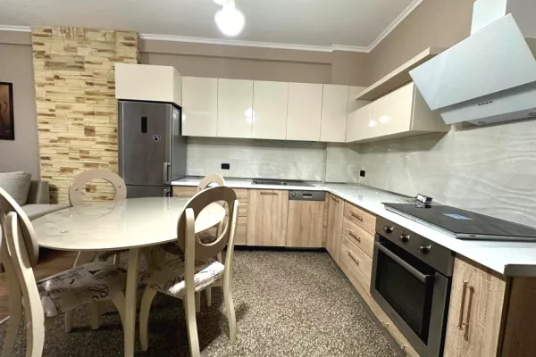 Shtepi ne shitje 2+1 ne Tirane - 143,000 Euro