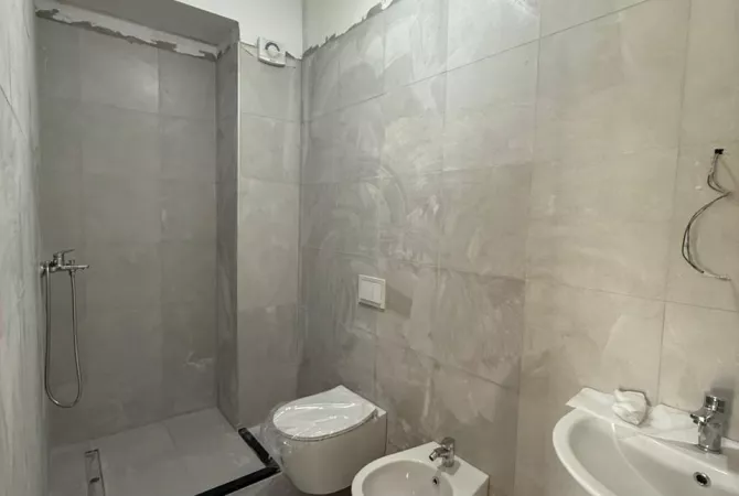 Shtepi ne shitje 2+1 ne Tirane - 182,500 Euro