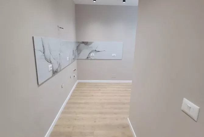 Apartment for sale in Tirana 2+1, Emty