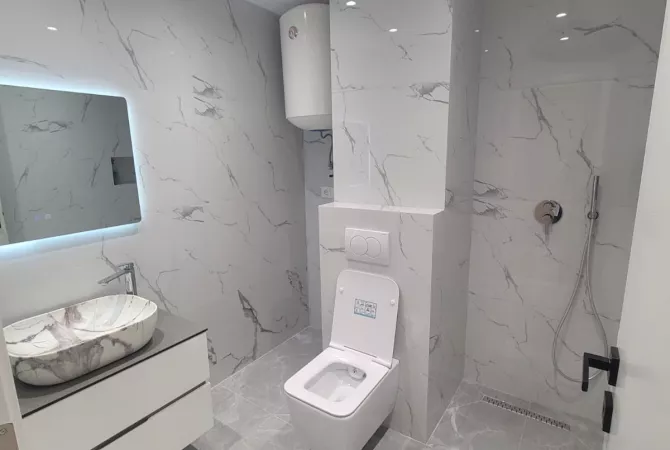 Apartment for sale in Tirana 2+1, Emty