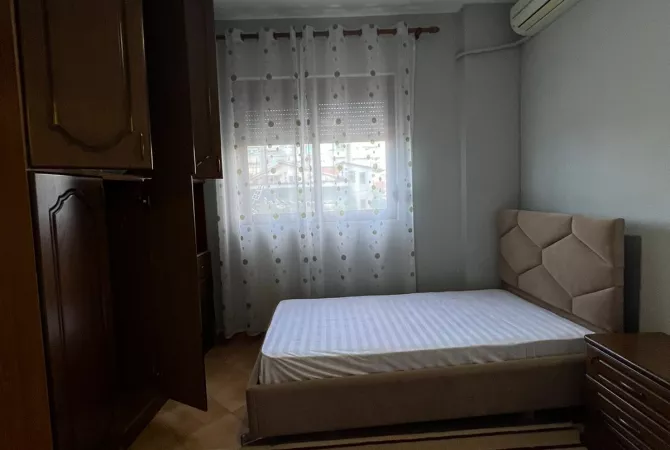 Shtepi me qera 3+1 ne Tirane - 850 Euro