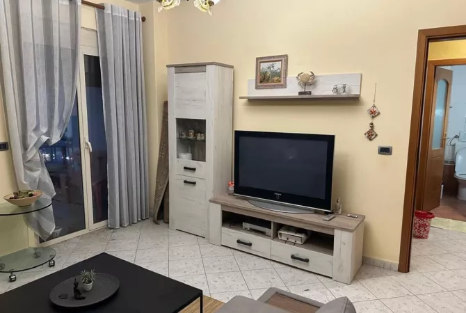 Shtepi ne shitje 1+1 ne Durres - 90,000 Euro
