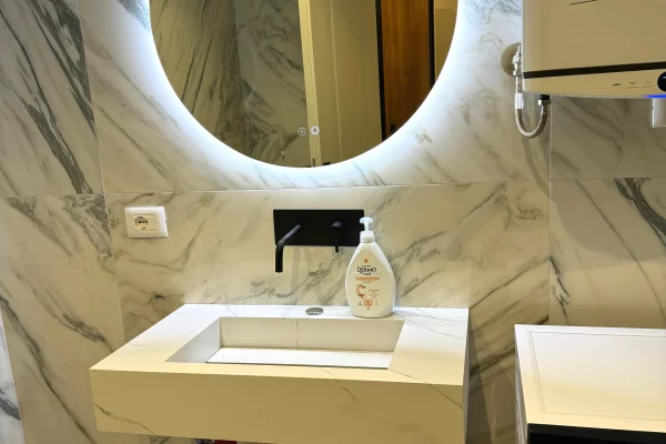 Shtepi ne shitje 2+1 ne Tirane - 300,000 Euro