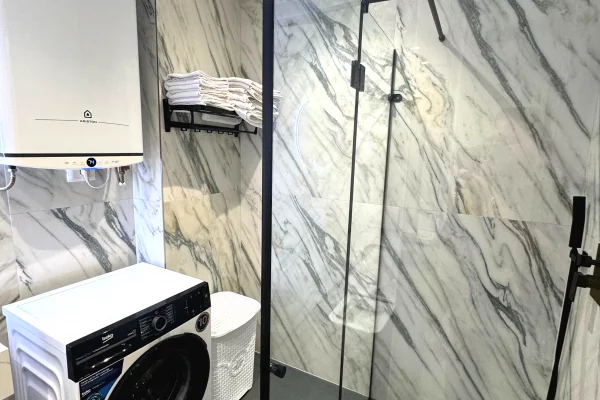 Shtepi ne shitje 2+1 ne Tirane - 300,000 Euro