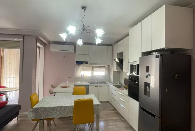 Shtepi ne shitje 2+1 ne Tirane - 340,000 Euro