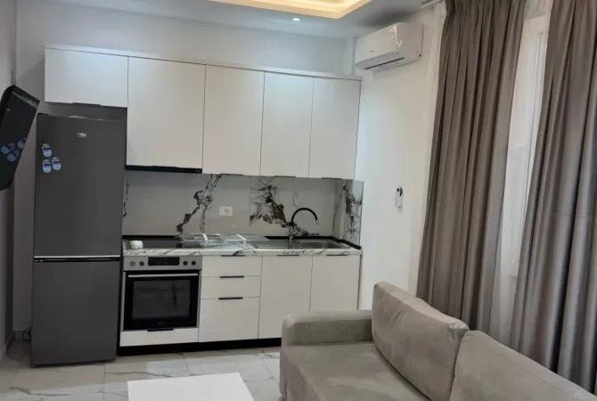 Shtepi me qera Apartament ne Tirane, 1+1, Mobilimi E mobiluar, Pagesa 45,000  Leke.