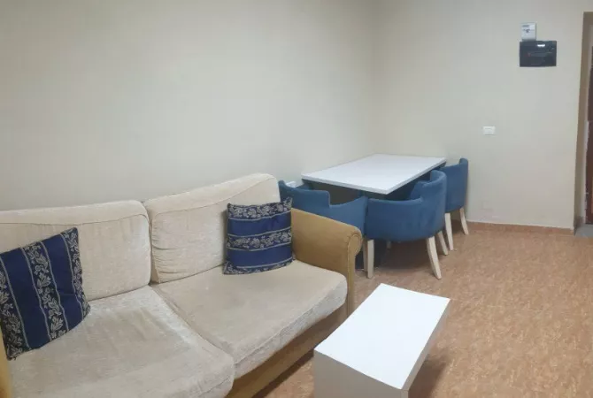 Shtepi me qera 1+1 ne Tirane - 450 Euro