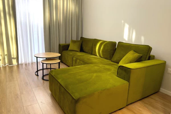 Shtepi me qera 1+1 ne Tirane - 50,000 Leke