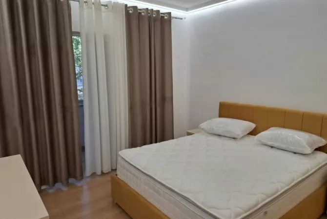 Shtepi me qera 1+1 ne Tirane - 55,000 Leke