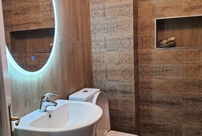 Shtepi me qera 1+1 ne Tirane - 550 Euro