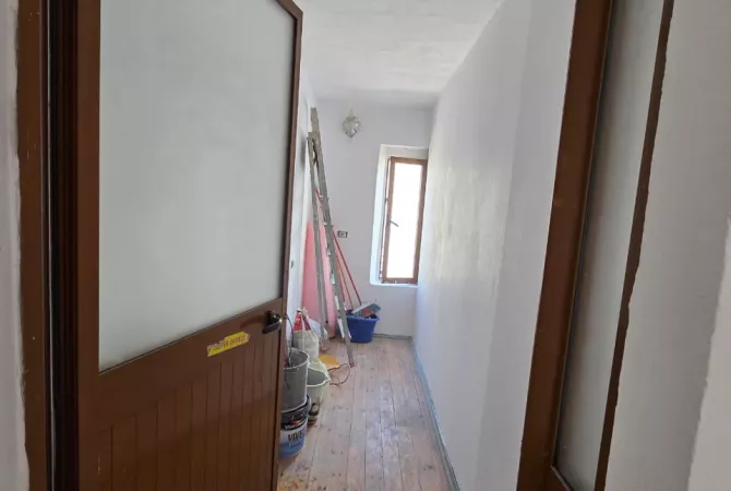 Shtepi ne shitje 2+1 ne Tirane - 145,000 Euro