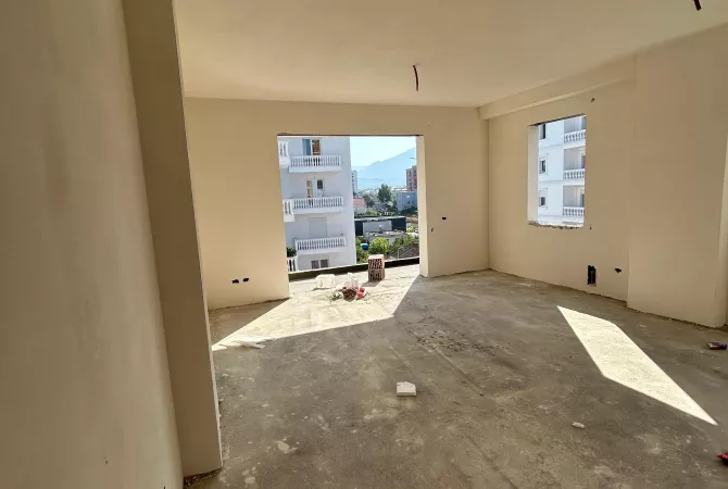 Apartment for sale in Tirana 2+1, Emty