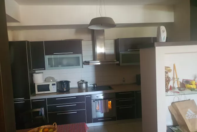 Shtepi ne shitje 2+1 ne Tirane - 176,688 Euro
