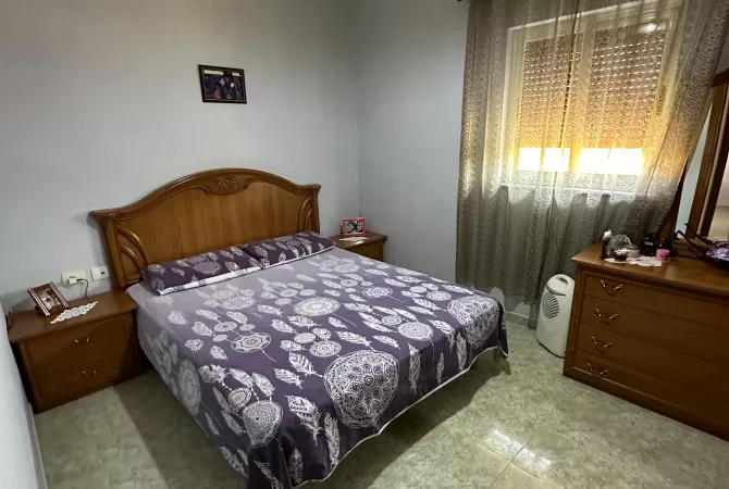 Shtepi me qera 2+1 ne Tirane - 500 Euro