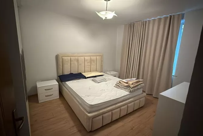Shtepi me qera 1+1 ne Tirane - 700 Euro