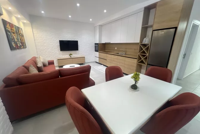 Shtepi me qera 1+1 ne Tirane - 700 Euro