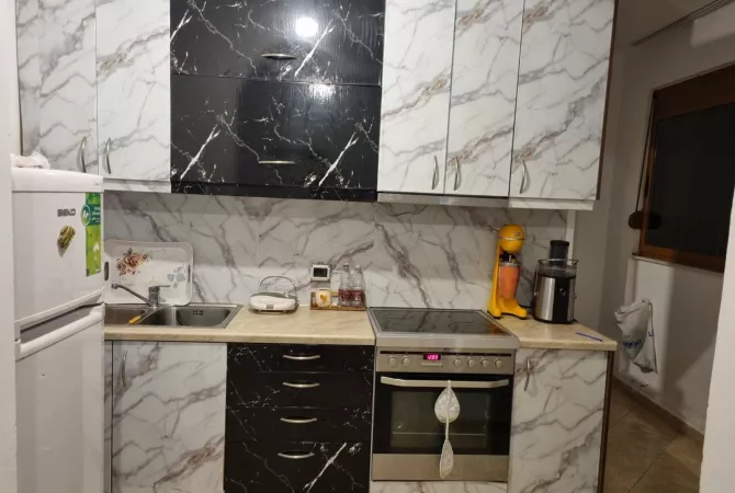 Shtepi me qera 2+1 ne Tirane - 500 Euro