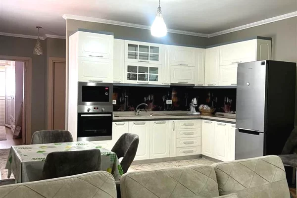 Shtepi me qera 2+1 ne Tirane - 600 Euro