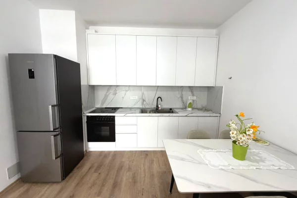 Shtepi me qera 2+1 ne Tirane - 450 Euro