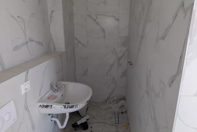 Apartment for sale in Tirana 2+1, Emty