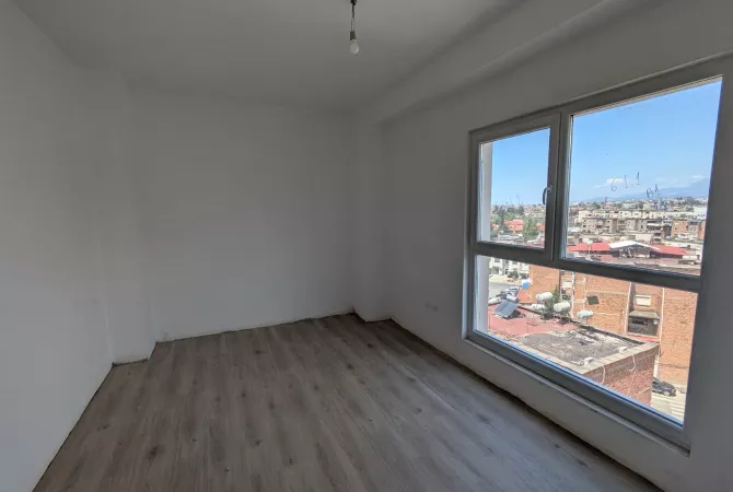 Apartment for sale in Tirana 2+1, Emty