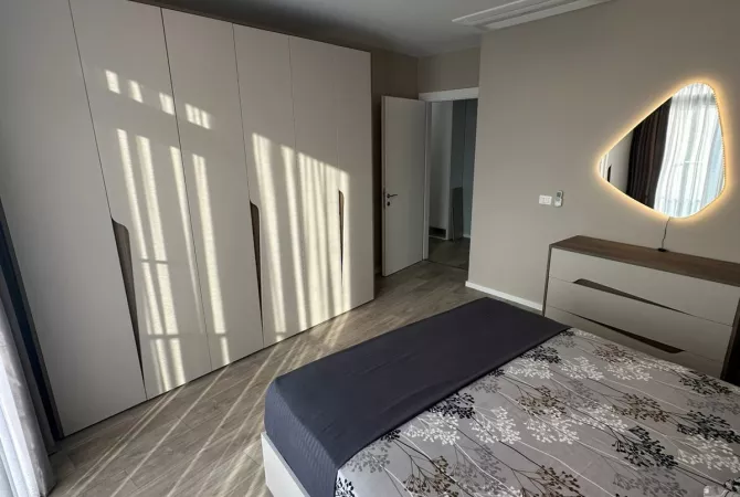 Shtepi me qera Apartament ne Tirane, 2+1, Mobilimi E mobiluar, Pagesa 1,400  Euro.