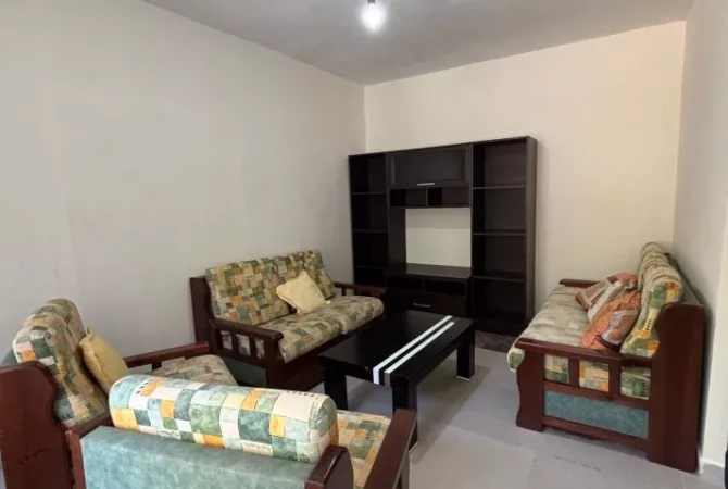 Shtepi me qera 2+1 ne Tirane - 450 Euro