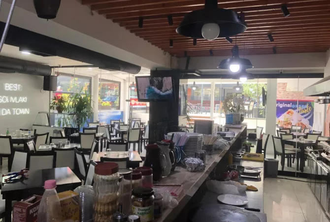 Shitet Biznes Bar-Restorant Rruga e Elbasanit, Tirane/86,000 euro