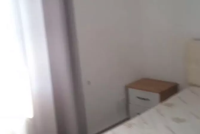 Shtepi me qera 2+1 ne Tirane - 400 Euro