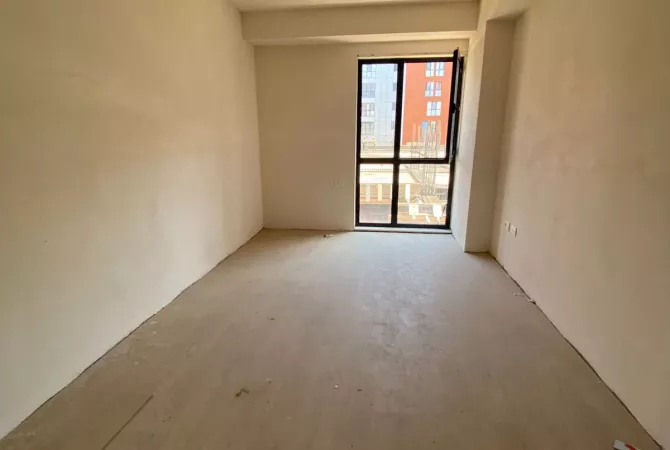 Apartment for sale in Tirana 3+1, Emty