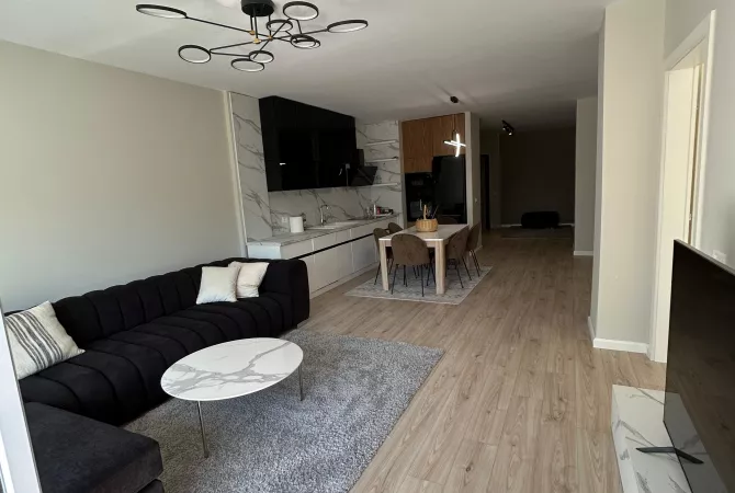 Shtepi me qera Apartament ne Tirane, 2+1, Mobilimi E mobiluar, Pagesa 600  Euro.