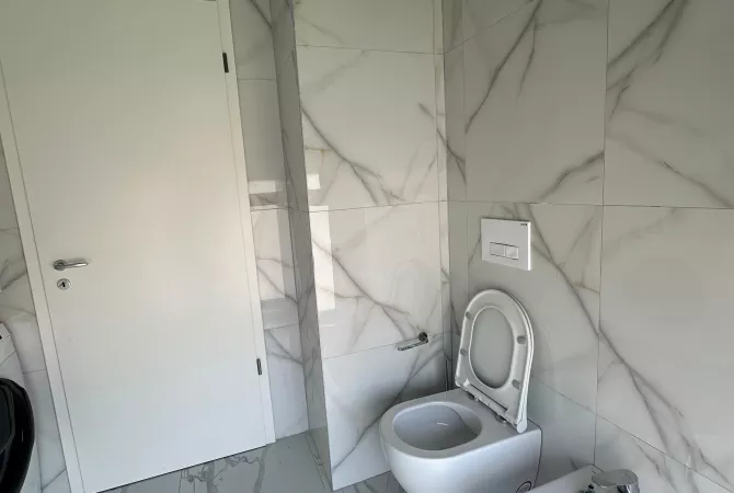 Shtepi me qera Apartament ne Tirane, 2+1, Mobilimi E mobiluar, Pagesa 550  Euro.