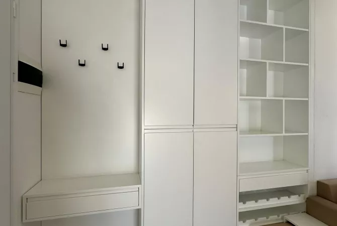 Shtepi me qera Apartament ne Tirane, 2+1, Mobilimi E mobiluar, Pagesa 550  Euro.