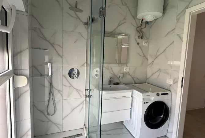 Shtepi me qera Apartament ne Tirane, 2+1, Mobilimi E mobiluar, Pagesa 550  Euro.